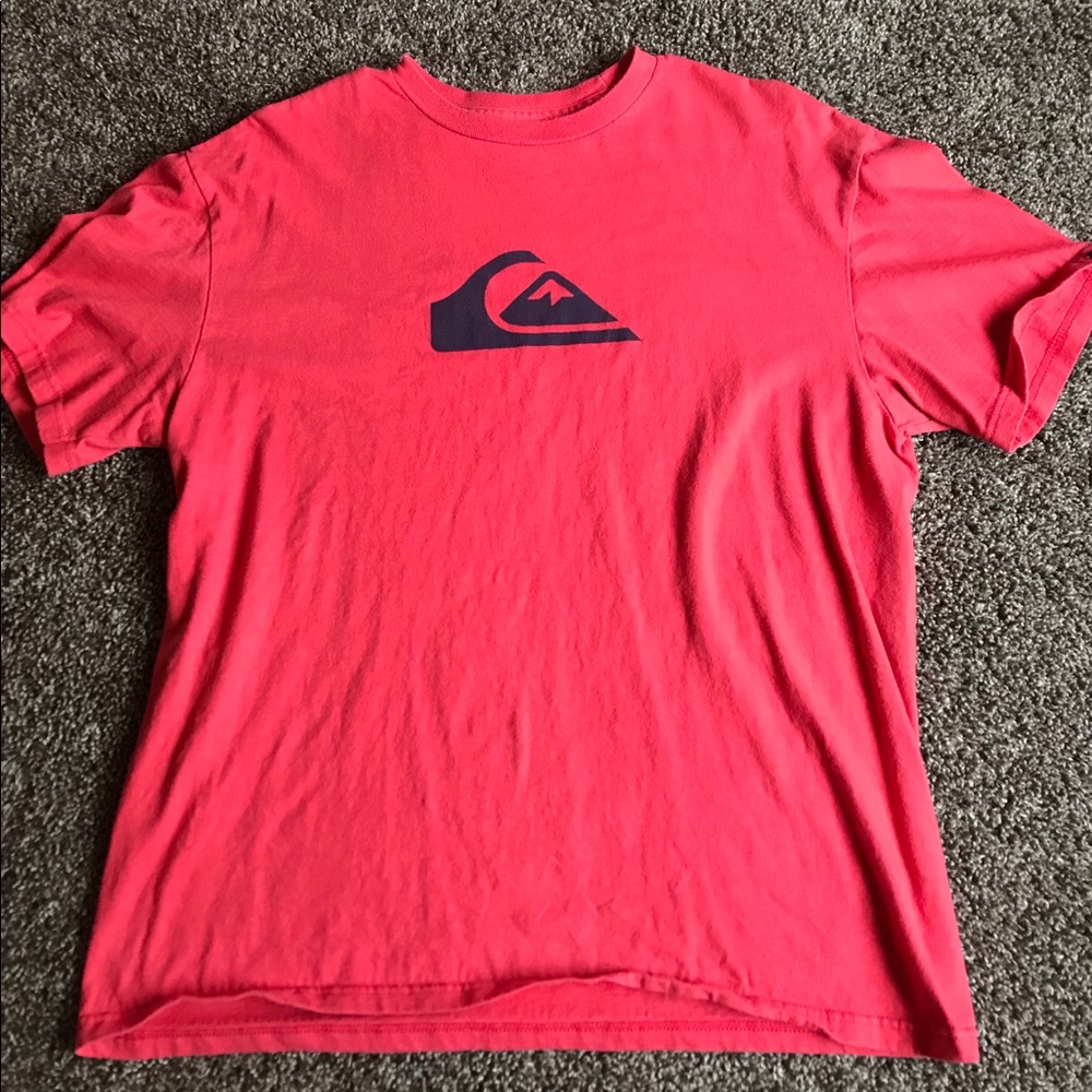 Quicksilver red t-shirt mens